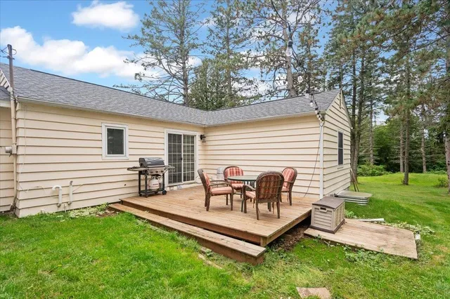 $294,900 | 109 Highway 61 West, Esko, MN 55733