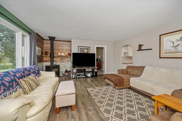 $294,900 | 109 Highway 61 West, Esko, MN 55733