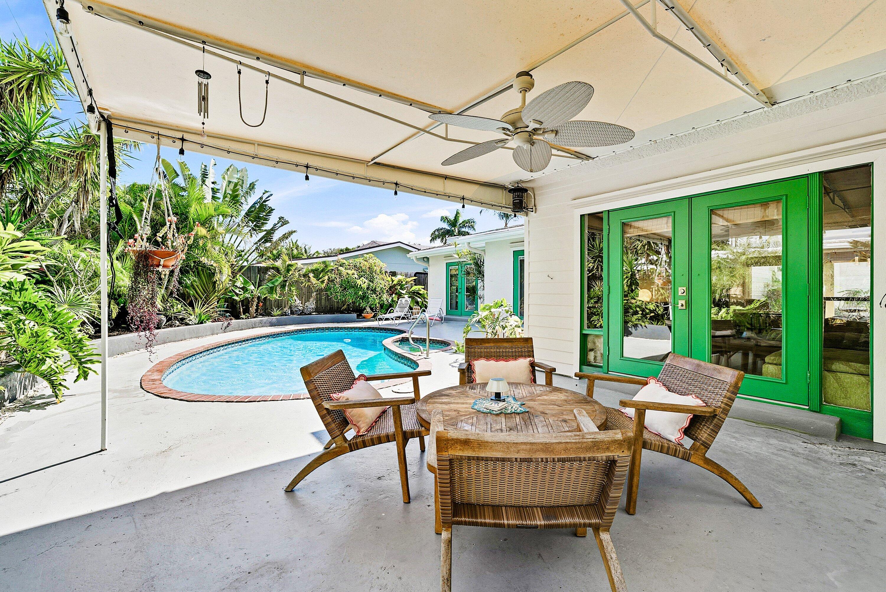 435 Northeast 35th Street Boca Raton, FL 33431 - Photo 39 of 60 Covered Patio Area