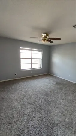 $1,500 | 4513 Avenue P 1/2, Unit 4, Galveston, TX 77551