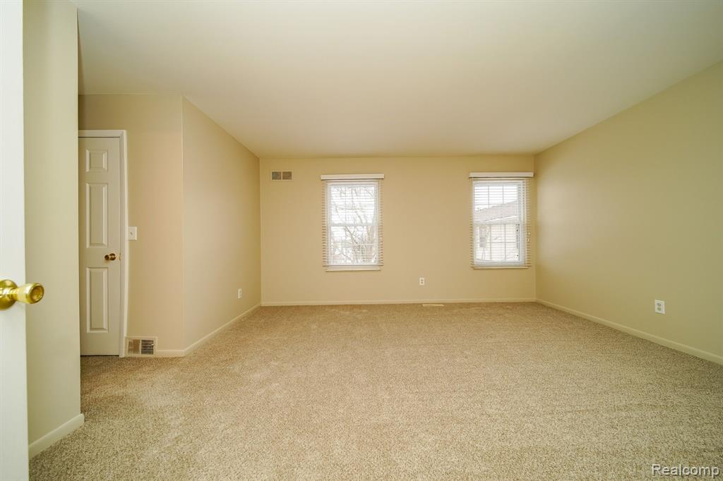 905 Lafayette Court Rochester Hills, MI 48307 - Photo 43 of 65
