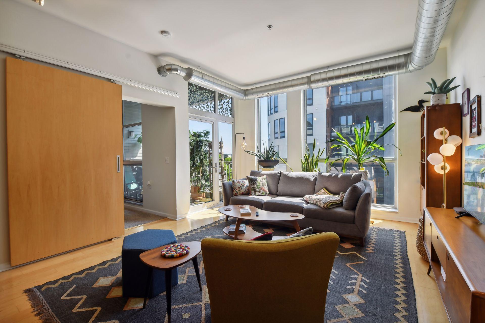 1211 Lagoon Ave Unit 406