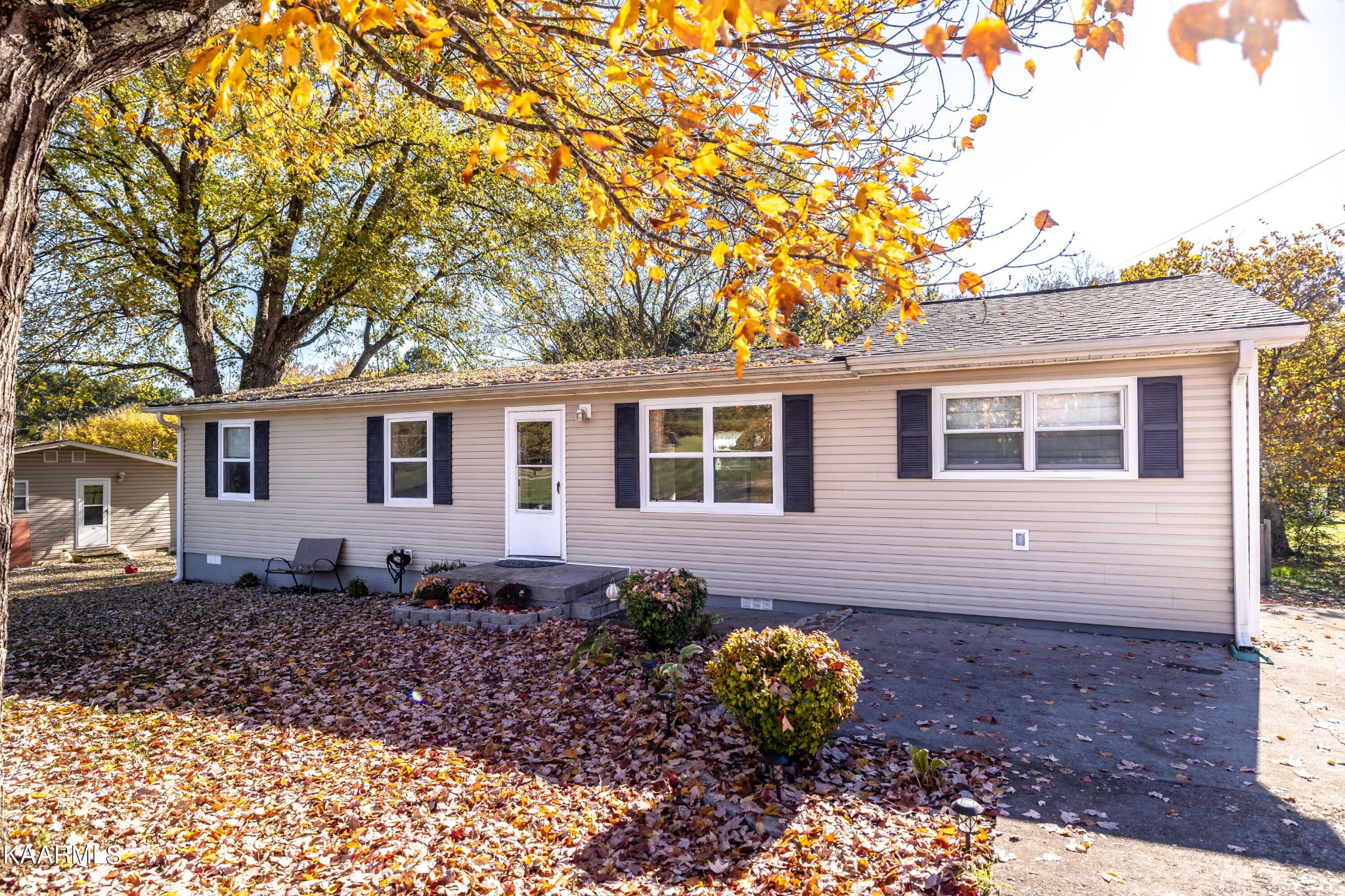 150 Hamil Road Friendsville, TN 37737 - Photo 1 of 30 Gallery Image 1