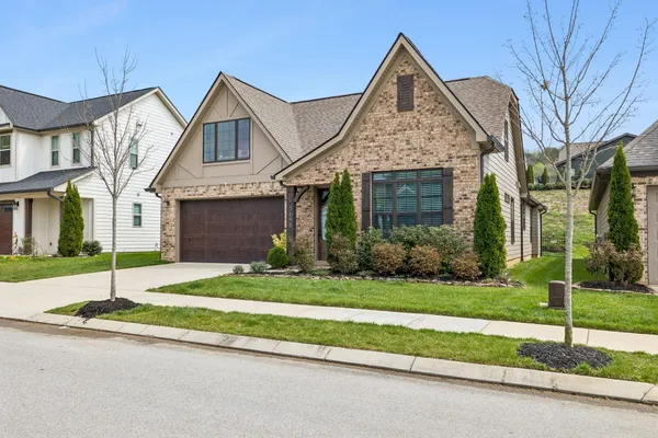 $639,000 | 5648 Acadia Drive, Chattanooga, TN 37415