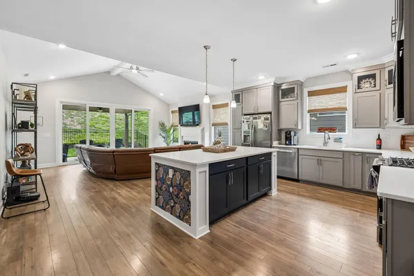 $639,000 | 5648 Acadia Drive, Chattanooga, TN 37415