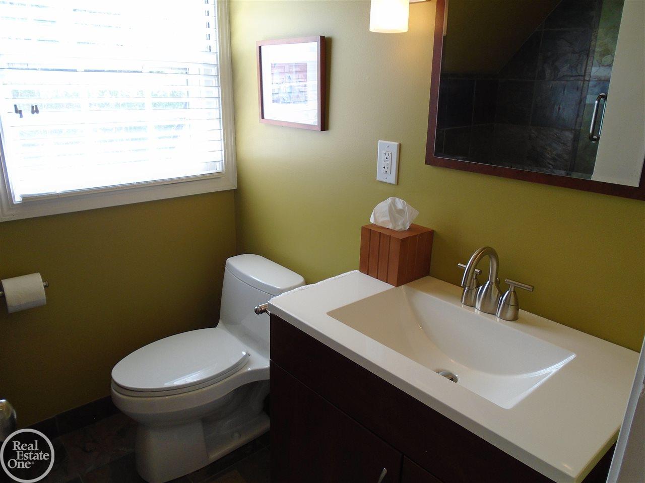 671 Westchester Road Grosse Pointe Park, MI 48230 - Photo 43 of 71
