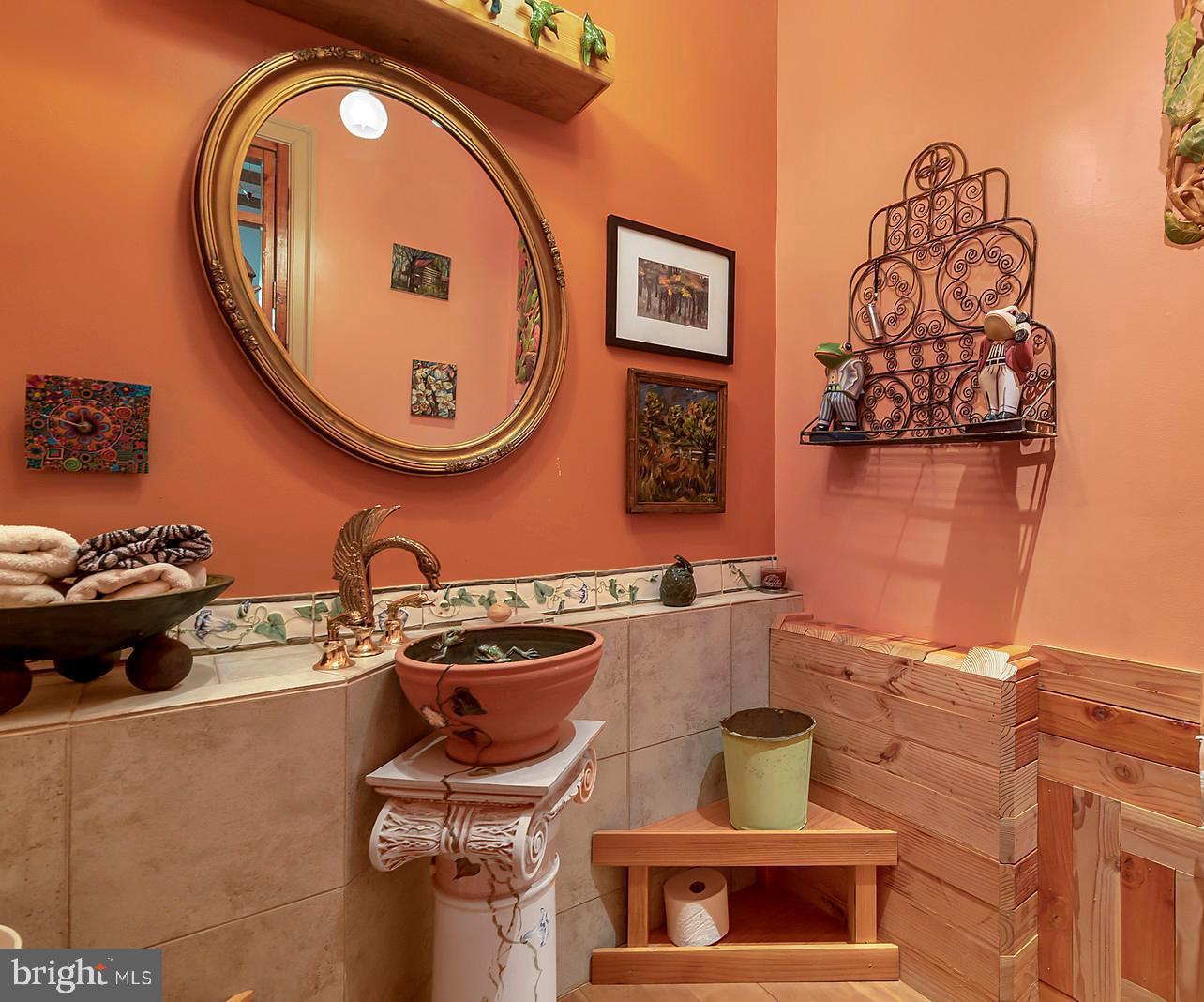 3318 Bust Head Road The Plains, VA 20198 - Photo 22 of 61 Powder Room