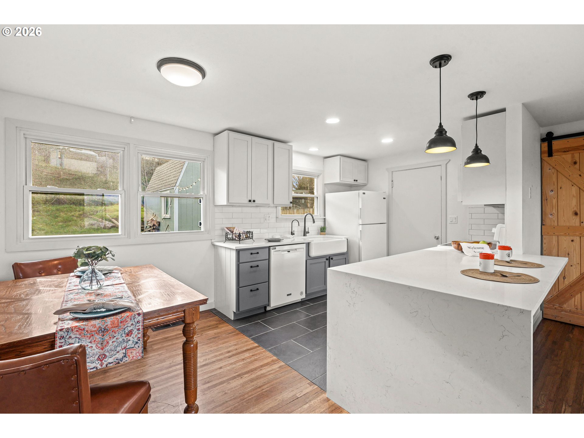 715 Southwest 27th Street Pendleton, OR 97801 - Photo 11 of 29