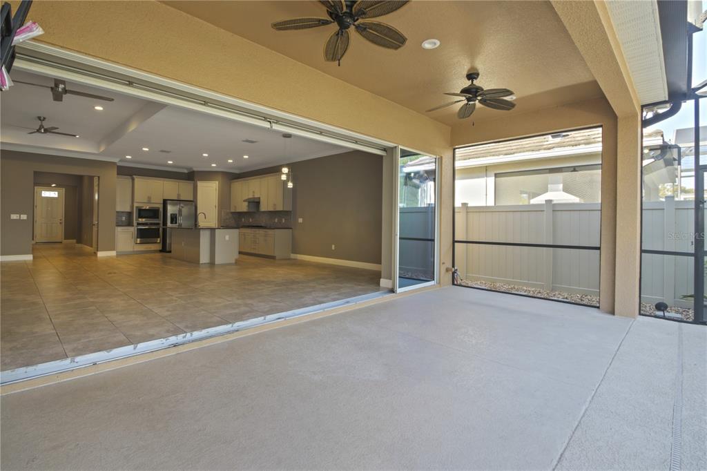 1427 Lake Florence Way Winter Park, FL 32792 - Photo 21 of 32 a view of an empty room with a window