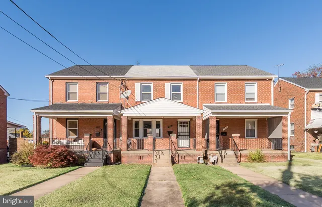 $2,500 | 1824 T Street Southeast, Washington, DC 20020