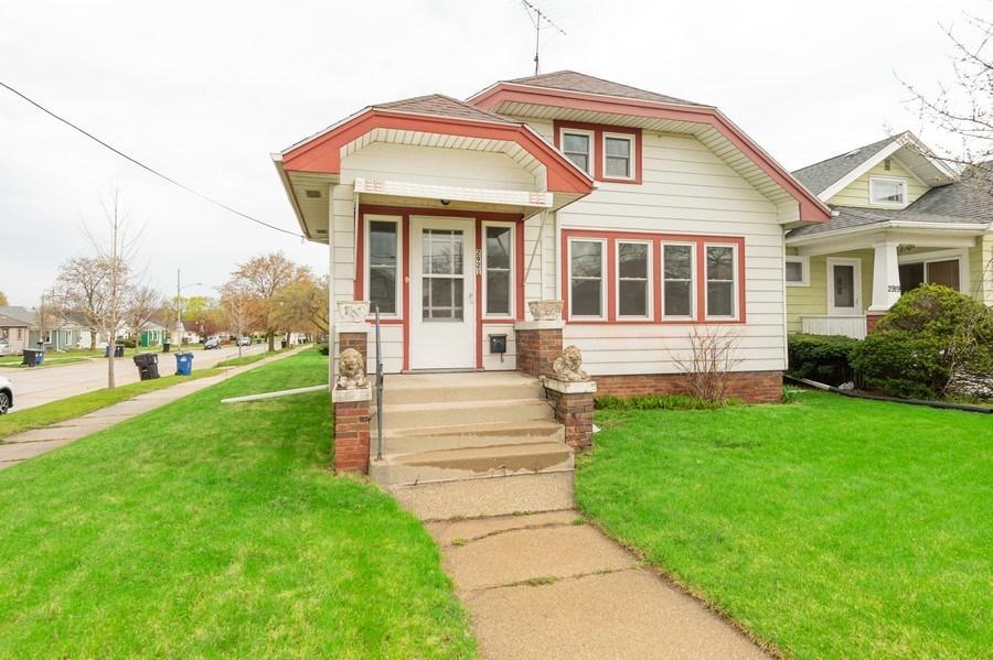 2921 Douglas Avenue Racine, WI 53402 - Photo 1 of 1 Front View