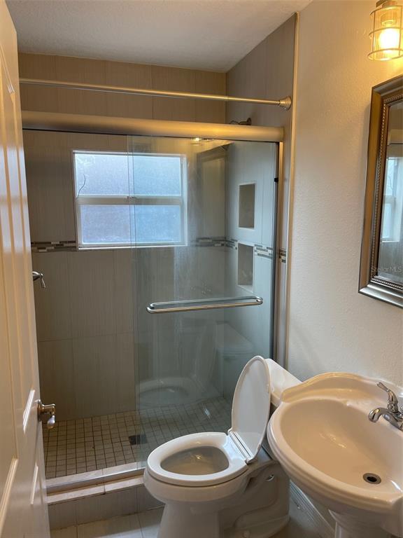 1914 West Aileen Street Tampa, FL 33607 - Photo 8 of 12