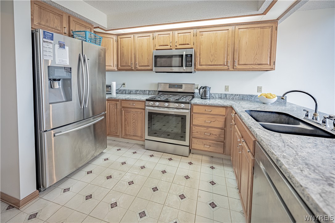 6071 East Lake Road, Unit 4 Newfane, NY 14028 - Photo 15 of 46