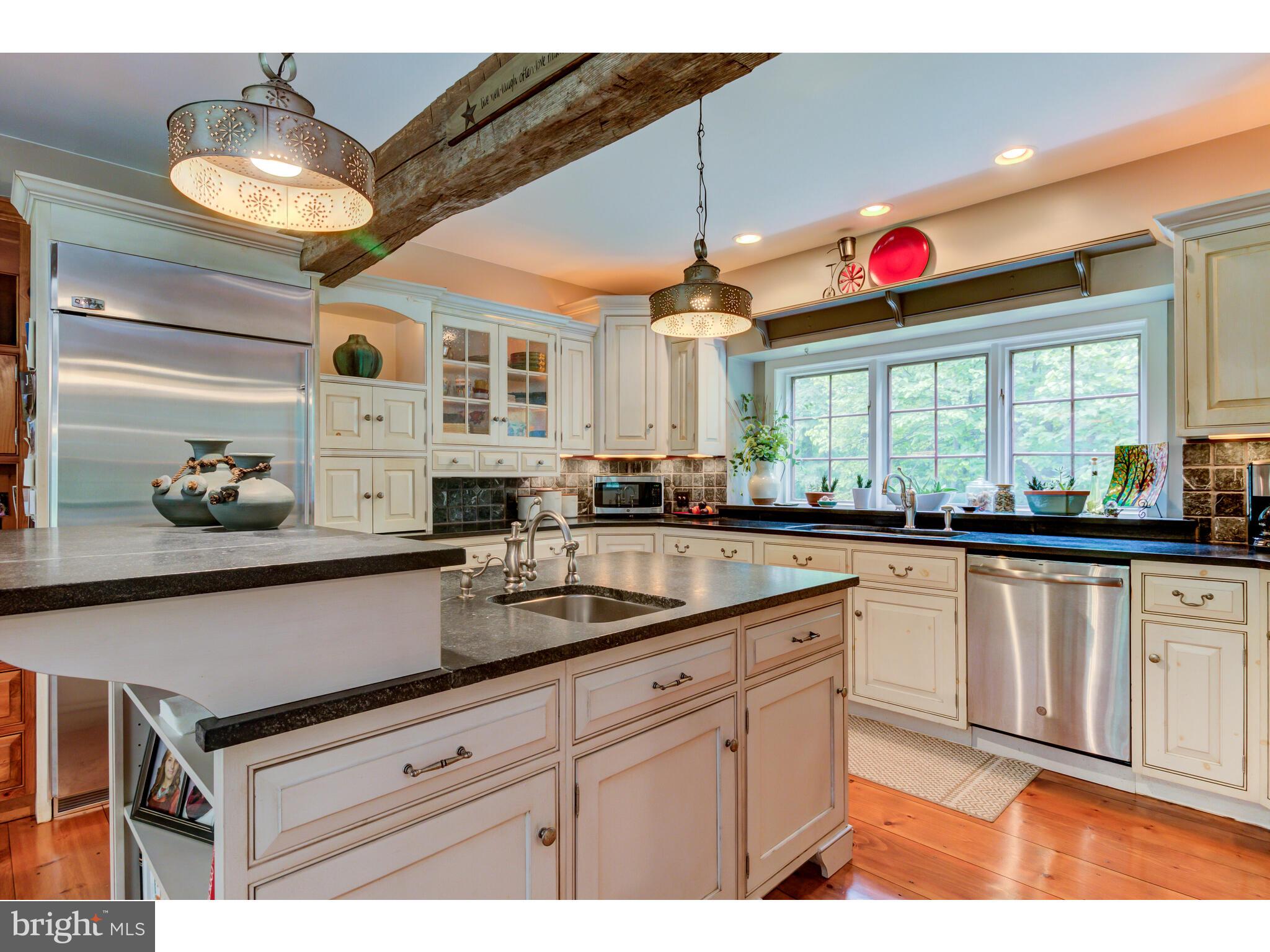 2541 St Peters Road Pottstown, PA 19465 - Photo 28 of 78 Cooks' Kitchen! Exquisite!!