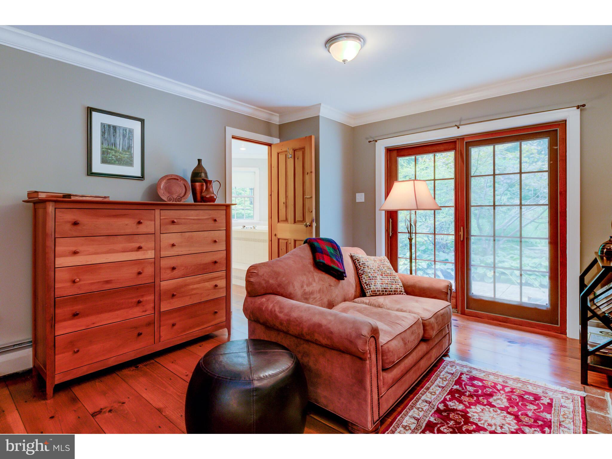2541 St Peters Road Pottstown, PA 19465 - Photo 42 of 78 Owners' Suite- Sitting Area