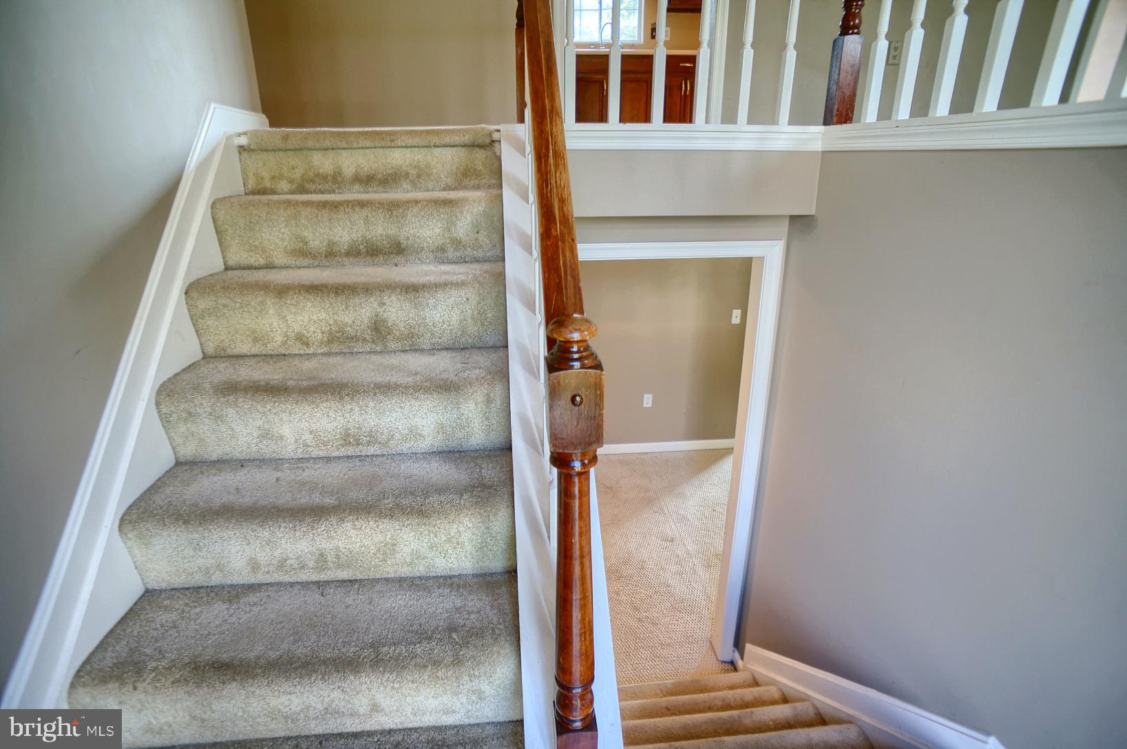 2733 Colonial Road Harrisburg, PA 17112 - Photo 5 of 19 Gallery Image 5