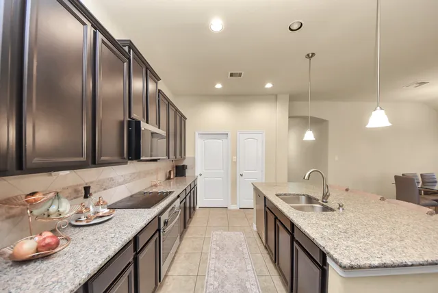 $2,200 | 3414 Hawkins Glen Lane, Katy, TX 77449