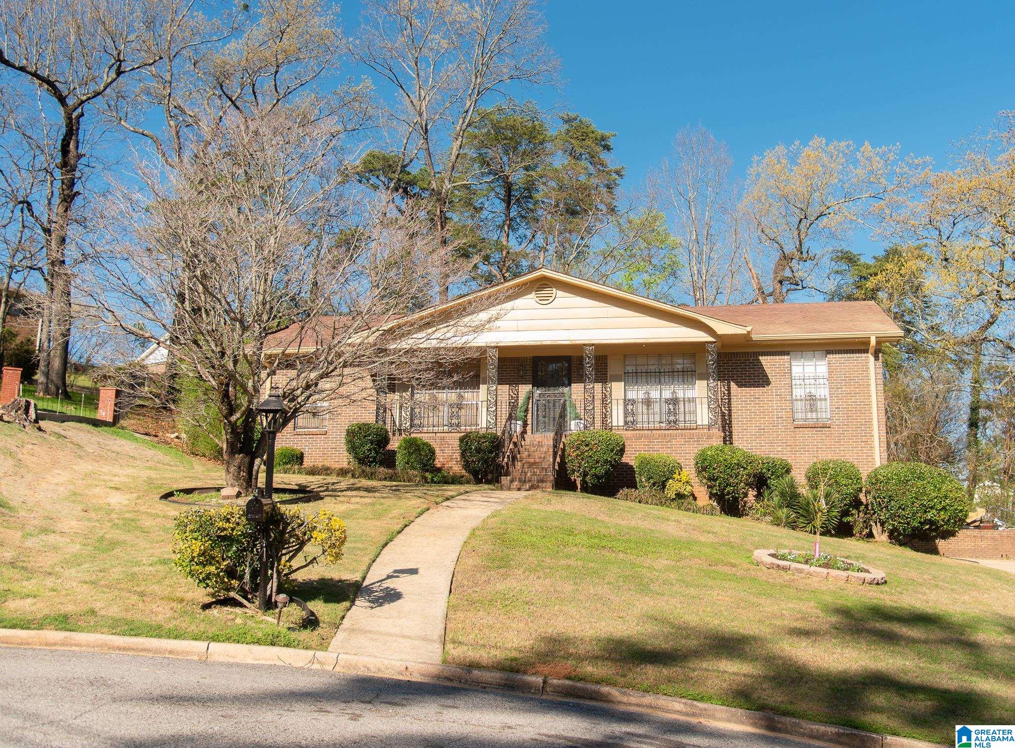132 Pine Tree Circle Fairfield, AL 35064 - Photo 1 of 22