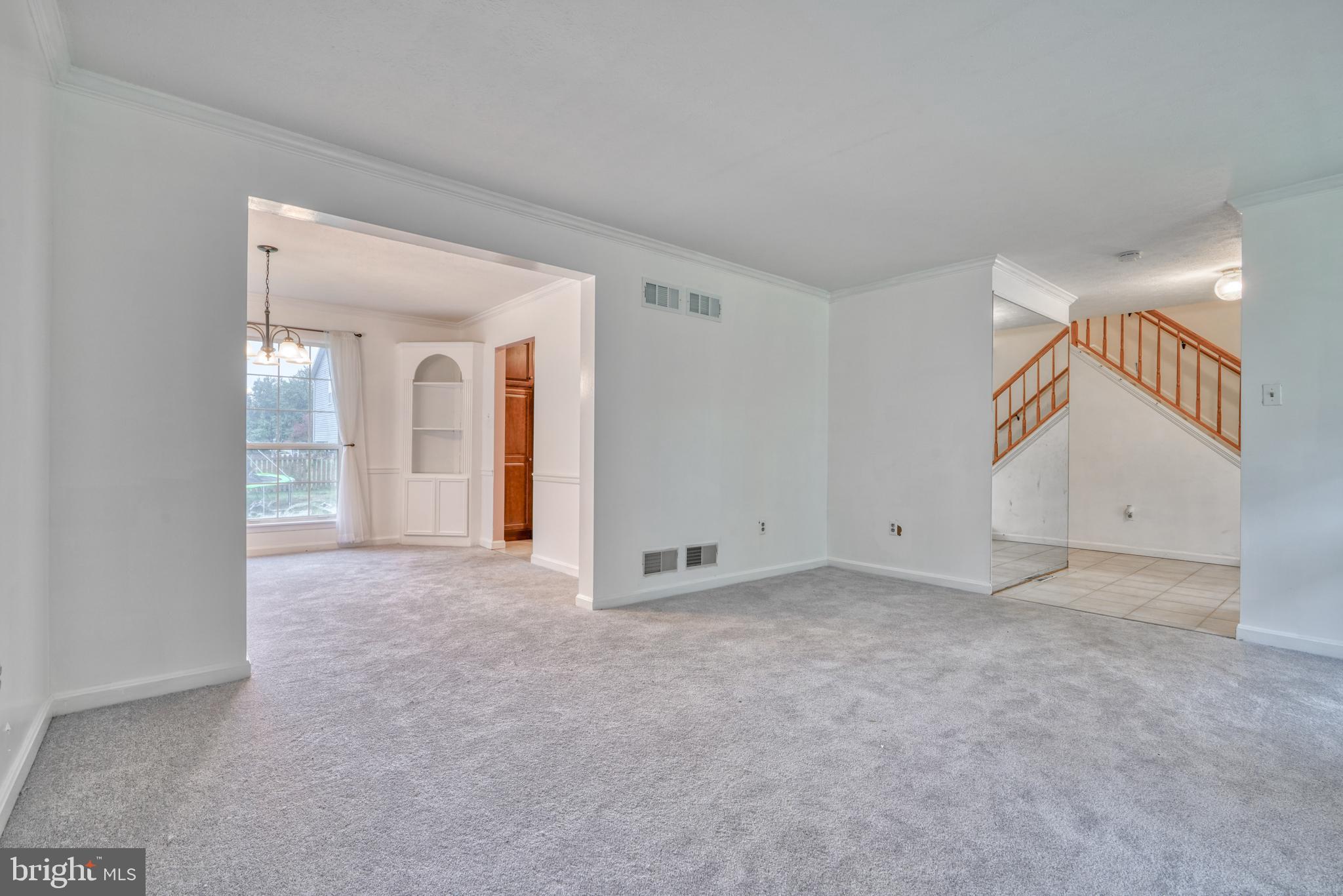 3155 Raintree Road York, PA 17404 - Photo 13 of 47 Living Room