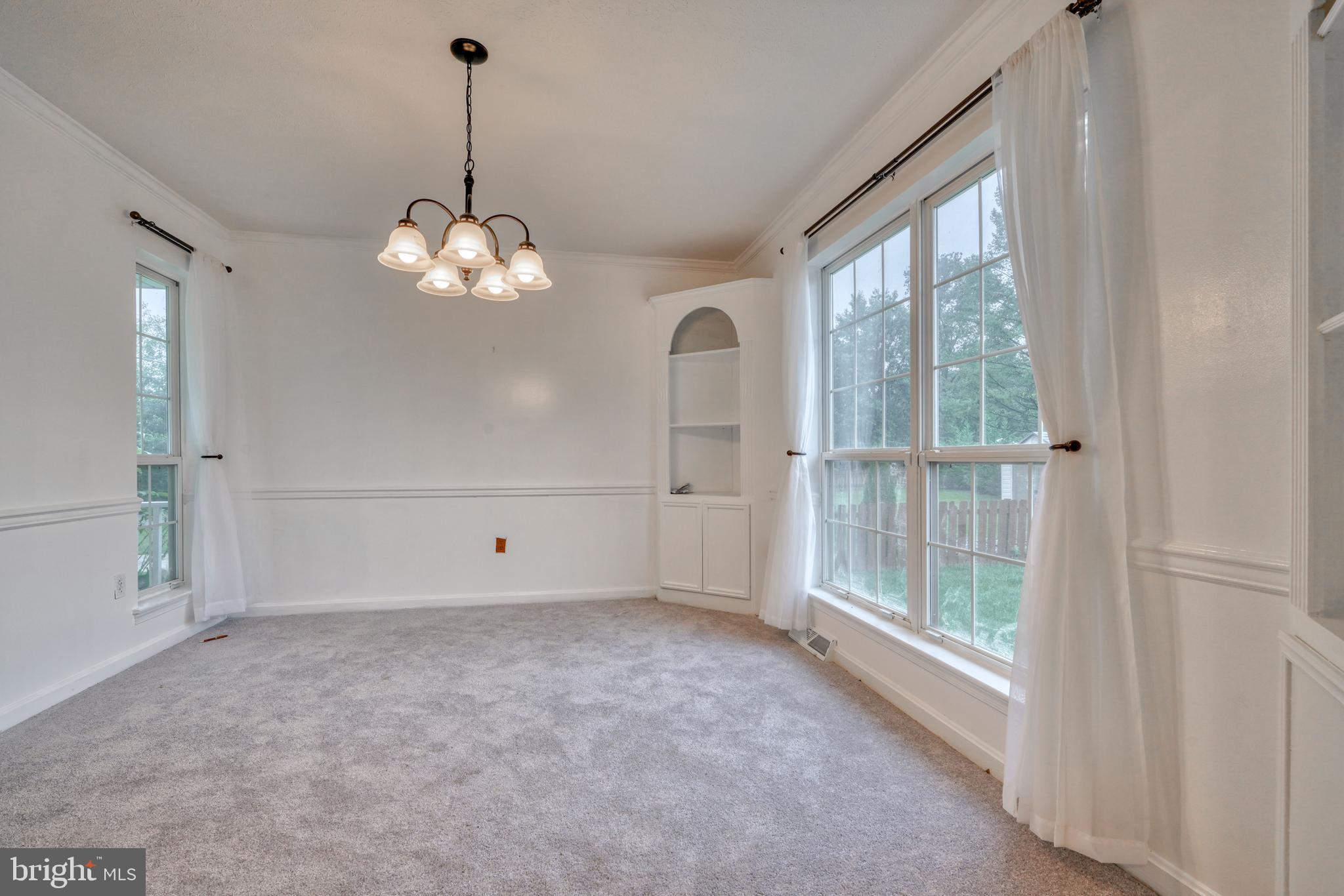 3155 Raintree Road York, PA 17404 - Photo 16 of 47 Dining Room