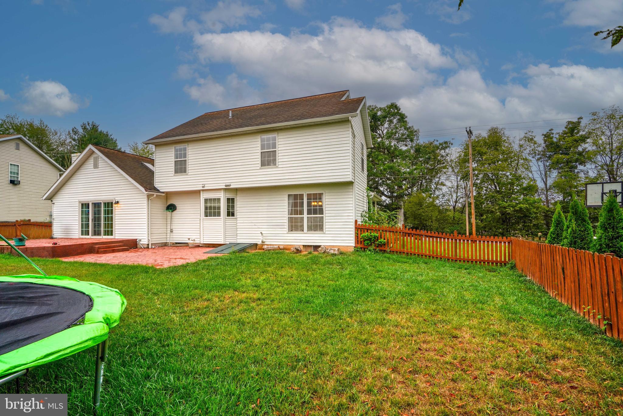 3155 Raintree Road York, PA 17404 - Photo 42 of 47 Large Back Yard
