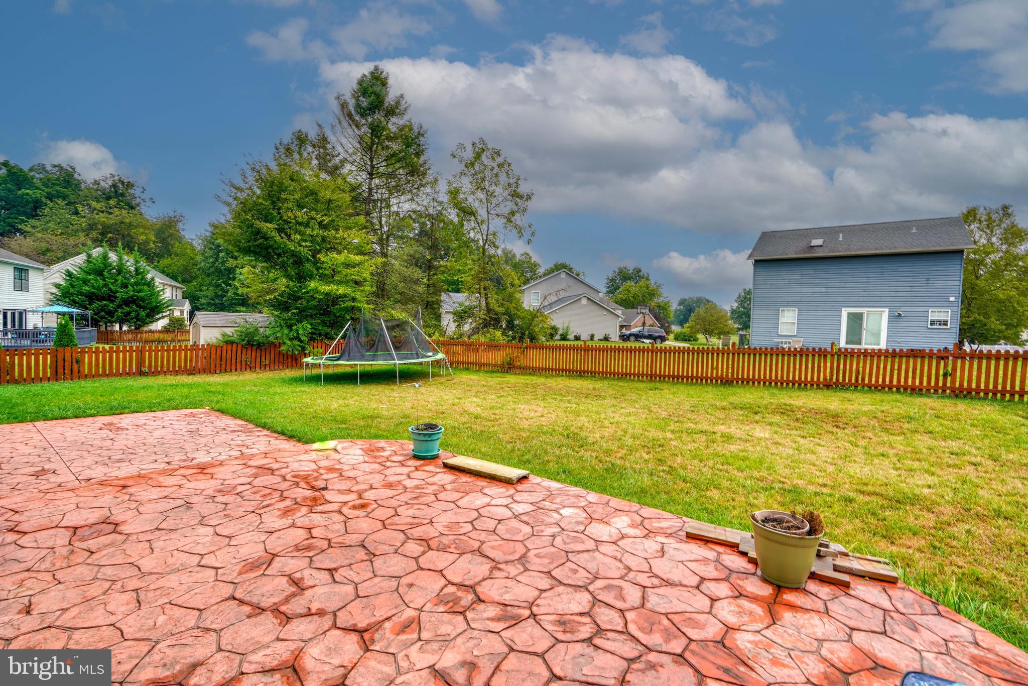 3155 Raintree Road York, PA 17404 - Photo 43 of 47 Large Two Level Patio