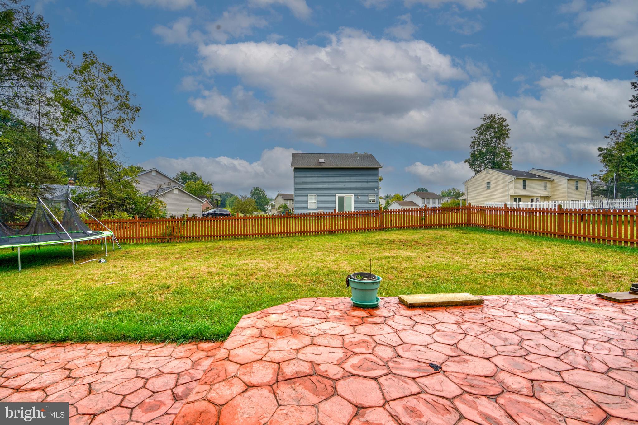 3155 Raintree Road York, PA 17404 - Photo 44 of 47 Great space for Patio Furniture