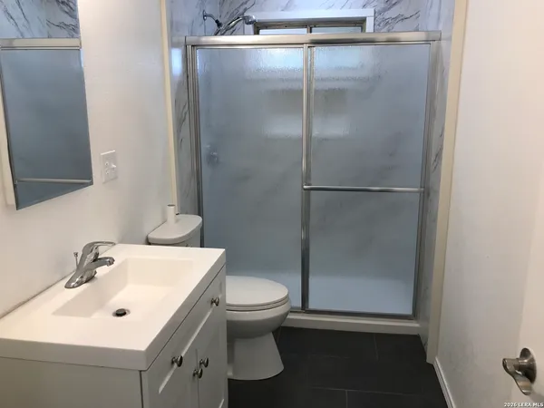 $2,100 | 4626 Duquesne Drive, San Antonio, TX 78229