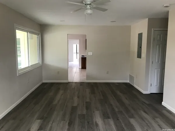 $2,100 | 4626 Duquesne Drive, San Antonio, TX 78229