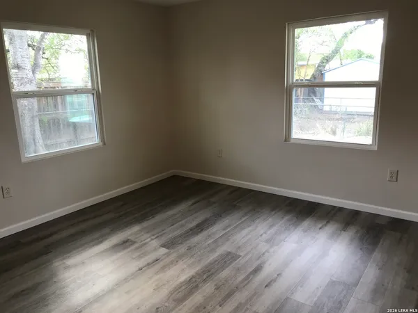 $2,100 | 4626 Duquesne Drive, San Antonio, TX 78229