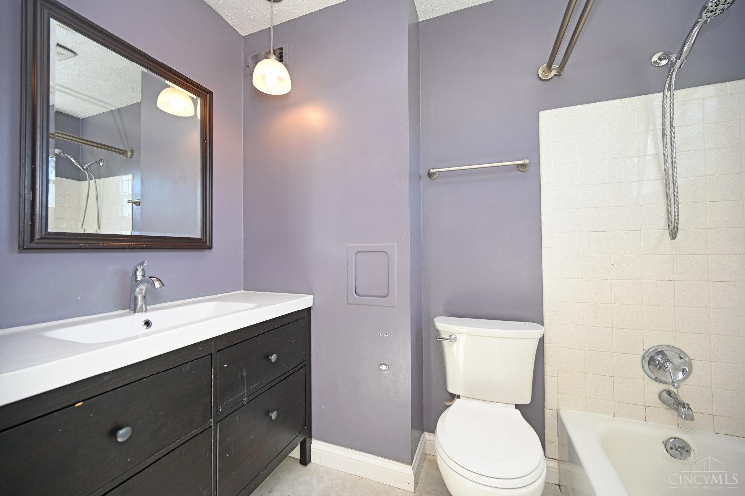 1042 Fuhrman Road Reading, OH 45215 - Photo 26 of 50 Gallery Image 26