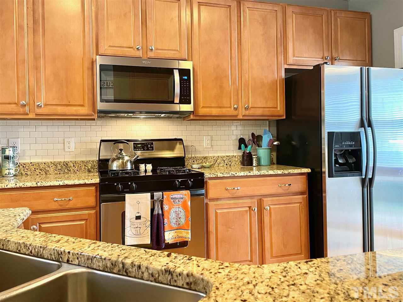 6103 Shandwick Court Raleigh, NC 27609 - Photo 8 of 19