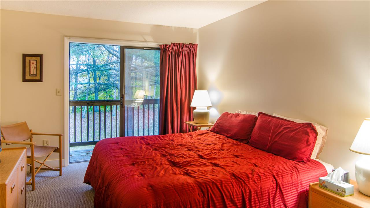860 Murphys Road, Unit 2A Hartford, VT 05059 - Photo 6 of 12 Gallery Image 6