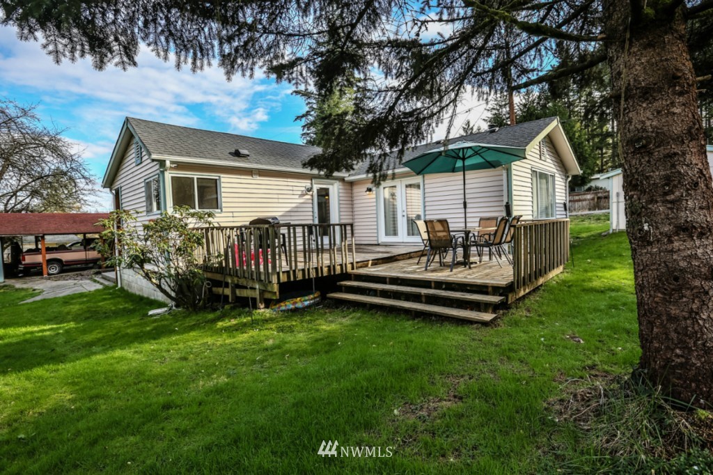 349 Southwest Dogwood Road Port Orchard, WA 98367 - Photo 20 of 25 Gallery Image 20