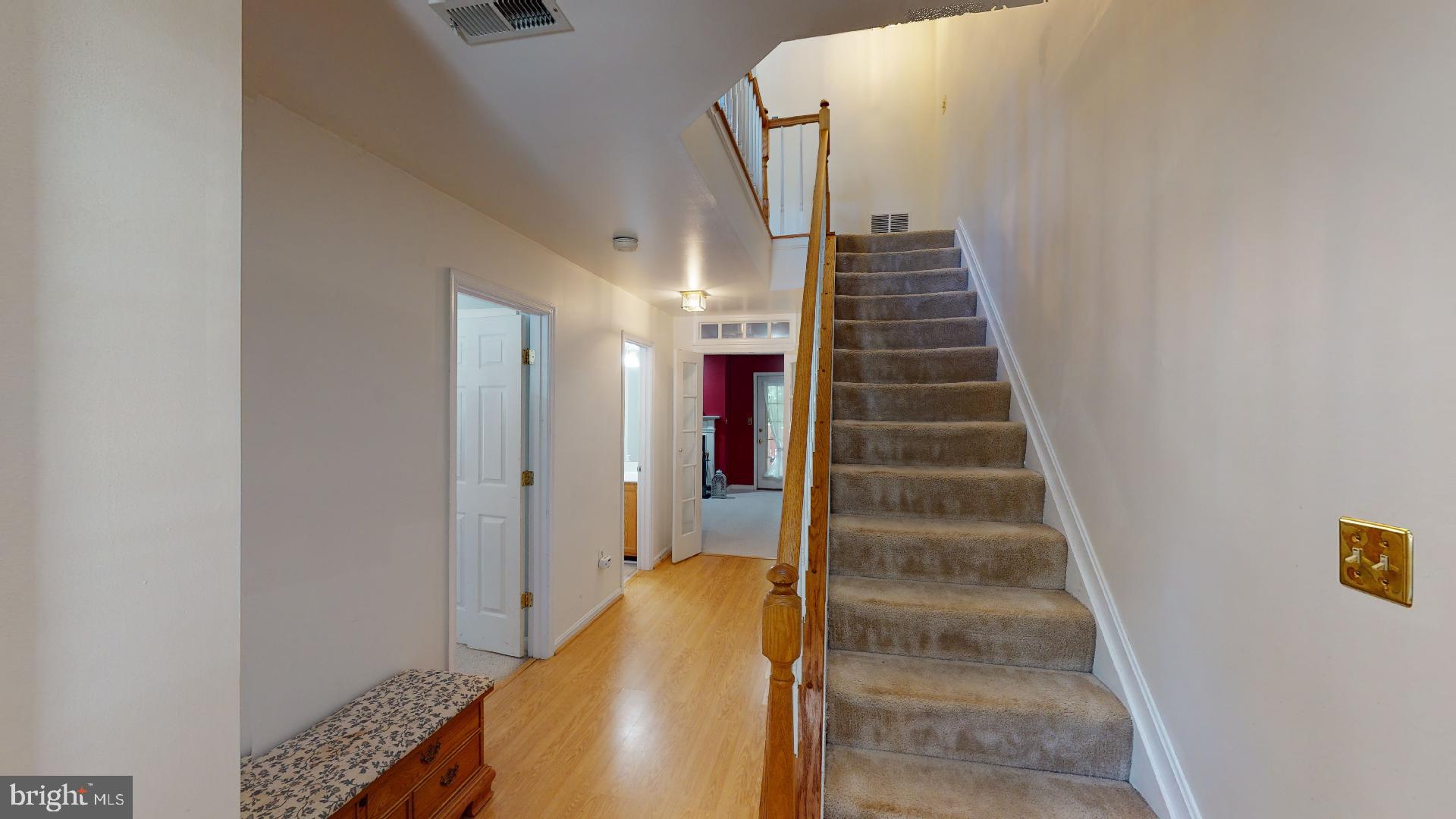 2207 Commissary Circle Odenton, MD 21113 - Photo 5 of 36
