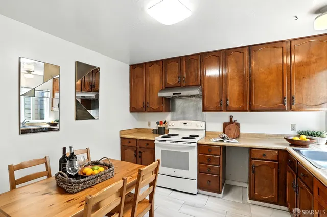 $980,000 | 1822 19th Avenue, Unit 2, San Francisco, CA 94122