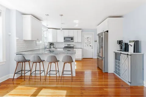 $925,000 | 165 Central Avenue, Malden, MA 02148