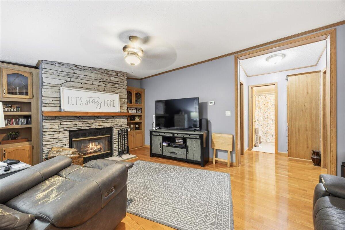 271 Mountain Road Arundel, ME 04046 - Photo 18 of 39