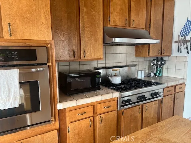 $579,000 | 12605 Lakeshore Drive, Clearlake, CA 95422