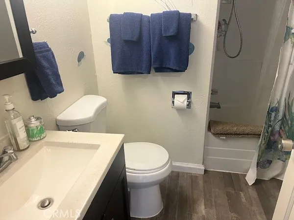 $550,500 | 12605 Lakeshore Drive, Clearlake, CA 95422