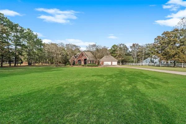 $850,000 | 9322 Sendera Drive, Magnolia, TX 77354