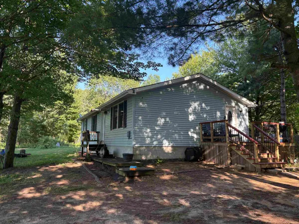 $183,000 | 15887 South Hemlock Road, Chesaning, MI 48616
