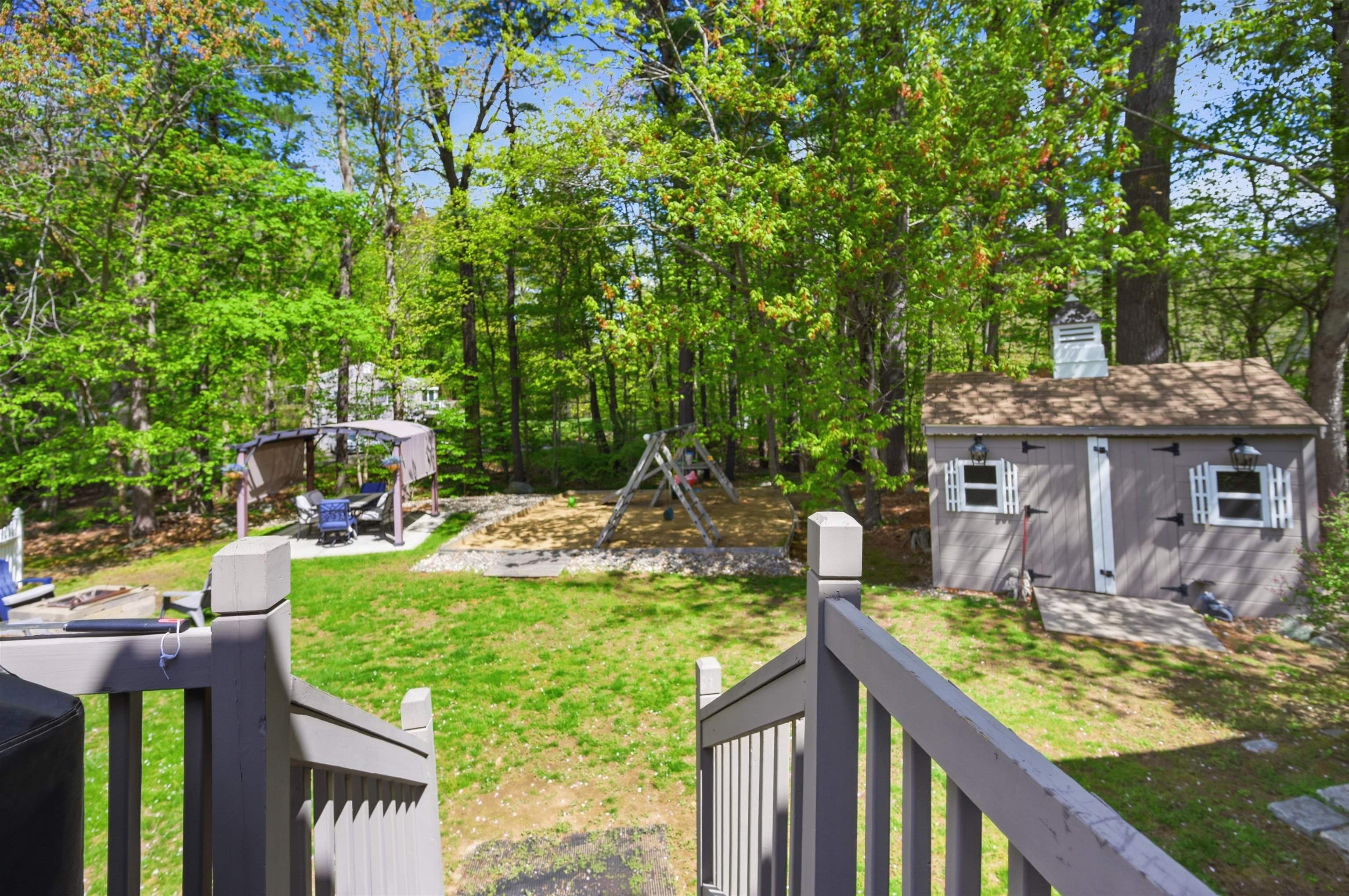 84 Woodridge Road Hampstead, NH 03826 - Photo 45 of 49
