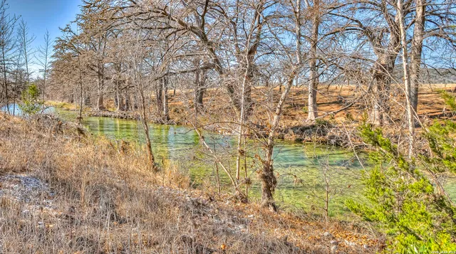 $550,000 | 196 Canal Cir Drive, Rio Frio, TX 78879