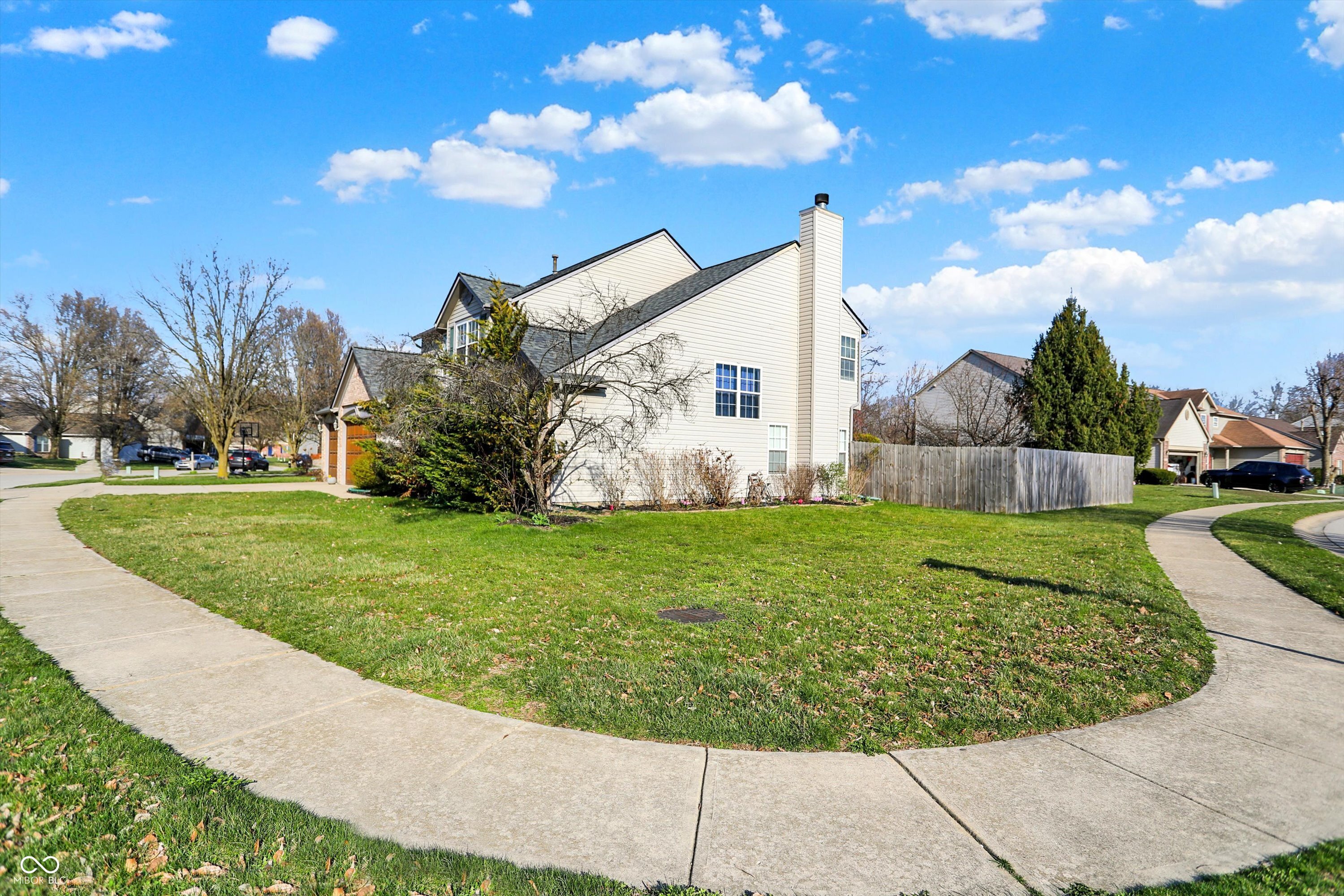 5347 Creekbend Drive Carmel, IN 46033 - Photo 36 of 41