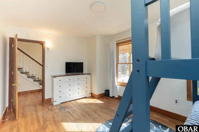 $699,000 | 140 Lighthouse Road, Ocracoke, NC 27960