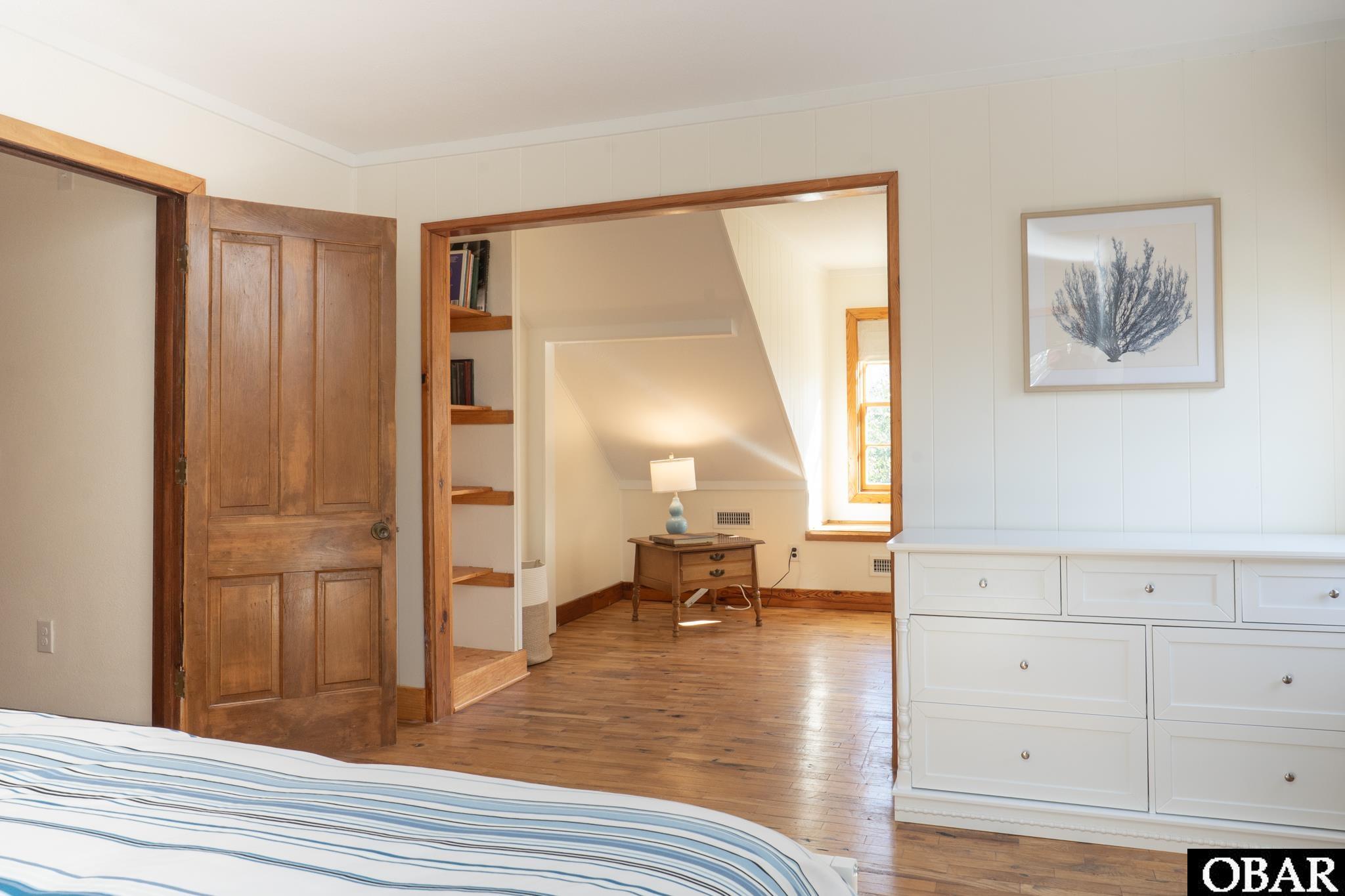 140 Lighthouse Road Ocracoke, NC 27960 - Photo 27 of 40 Upstairs Bedroom B