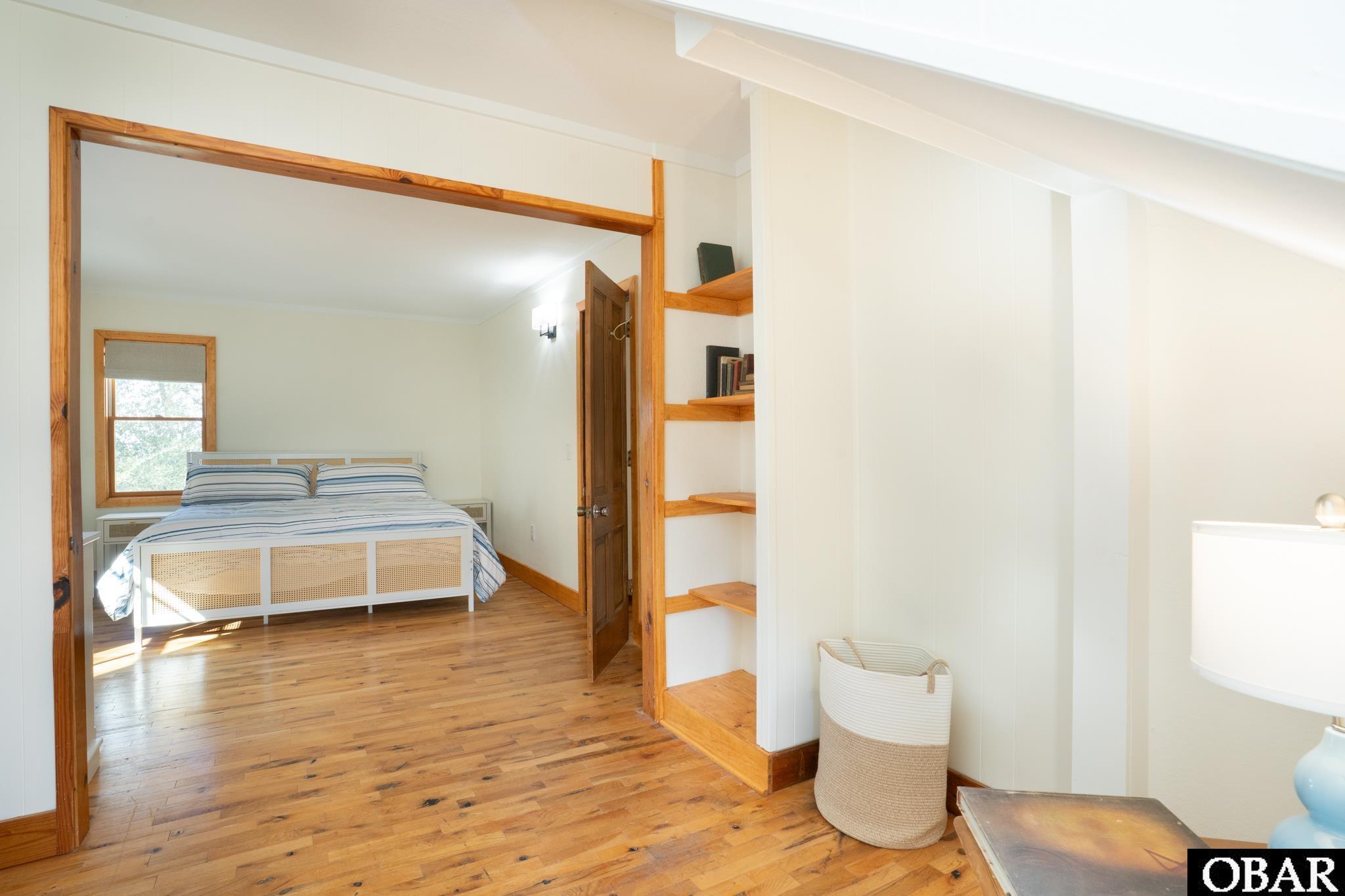 140 Lighthouse Road Ocracoke, NC 27960 - Photo 28 of 40 Upstairs Bedroom B