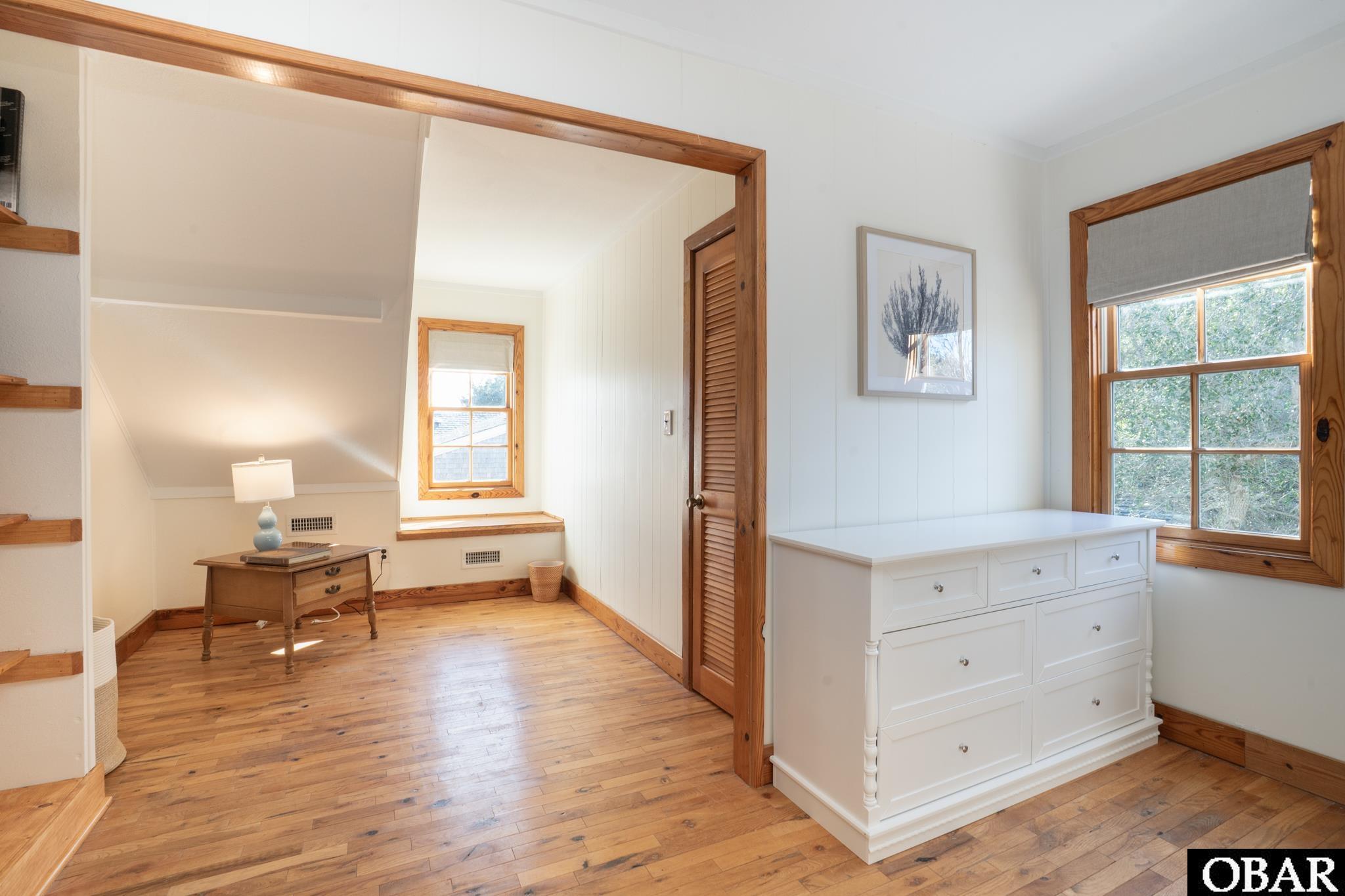 140 Lighthouse Road Ocracoke, NC 27960 - Photo 29 of 40 Upstairs Bedroom B