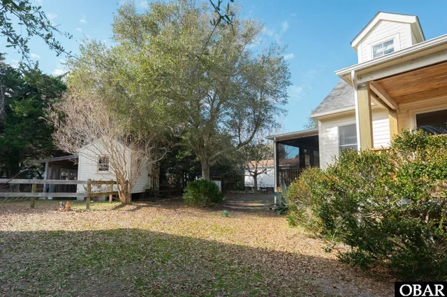 $699,000 | 140 Lighthouse Road, Ocracoke, NC 27960